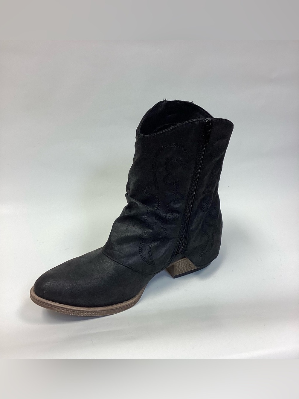 Very G Black Mid-Calf Western Zip Boot with Stacked Heel